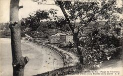 CPA Perros Guirec Plage de Trestraou vers les arbres de la Montee de la Clarte