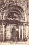 CPA Perros Guirec (Cotes du Nord) Portail de l'Eglise (XIIe siecle)