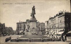 CPA Bordeaux Monument Gambetta