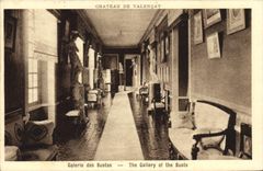 CPA  Chateau de Valencay Galerie des Bustes