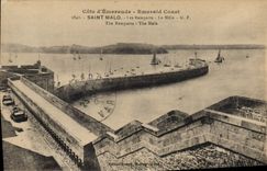 CPA Saint Malo Cote d'Emeraude Emereld Coast Les Remparts Le Mote