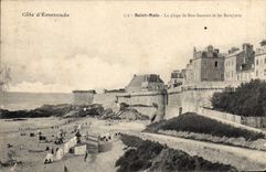 CPA Saint Malo Cote d'Emeraude La Plage de Bon Secours et les Remparts