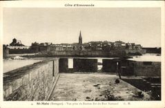 CPA Saint Malo Cote Emeraude (Bretagne) Vue prise du Bastion Est du Fort National