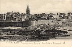 CPA St Malo Vue generale sur les Remparts