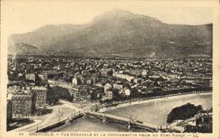 CPA Grenoble Vue generale et le moucherotte prise du Fort Rabot