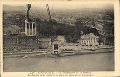 CPA Grenoble Le Teleferique de la Bastille Le Jardin de la Ville et la Gare du Quai de la Republique