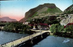 CPA Grenoble Isere Le Pont de France sur l'Isere et la Montagne de Neron