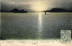 CPA Marseille Le Chateau d'If et les Iles du Frioul Coucher de Soleil
