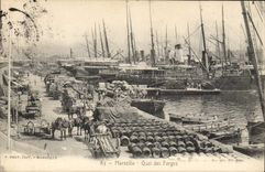 CPA Marseille Quai des Forges Bateaux