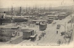 CPA Marseille Quai d'embarquement des Transatlantiques