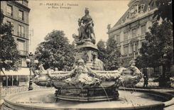 CPA Marseille Fontaine et Place Estrangin