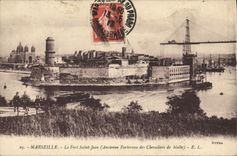 CPA Marseille Le Fort Saint Jean (Ancienne Forteresse des Chevaliers de Malte)