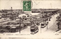 CPA Marseille Bassins et Quais de la Joliette Tramway
