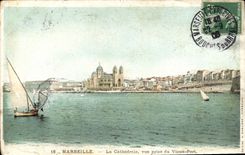 CPA Marseille La Cathedrale vue prise du Vieux Port