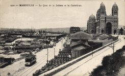CPA Marseille Le Quai de la Joliette et la Cathedrale Tramway