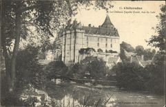 CPA Chateaudun Le Chateau facade Ouest vue du Loir 