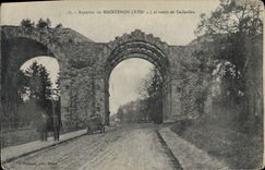 CPA Aqueduc de Maintenon XVII et route de Gallardon 