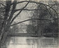 CPA Anet Le Chateau vu de la Piece d'Eau 