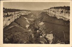 CPA Baume les Messieurs Jura Vue generale de la Vallee 