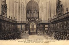 CPA St Maximin la Ste Baume La Basilique Boiseries du Choeur en noyer 1692 1694 Orgue