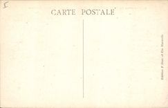 CPA Environs de Montrieux Les Aiguillees de Valbelle Les Remparts 