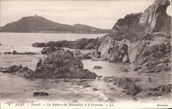 CPA Agay Esterel Les Rochers des Beaumettes et le Dramont 