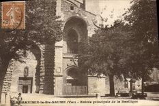 CPA St Maximin la Ste Baume Var Entree principale de la Basilique 
