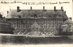 CPA Seigneurie des Mesnuls Le Chateau Vue de face 