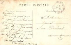 CPA Pontchartrain Le Chateau Cour d'honneur