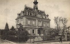 CPA Maisons Laffitte L'Hotel de Ville 