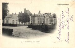 CPA Le Chateau vue du Parc Pontchartain