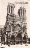 CPA La Cathedrale de Reims Facade Avant le passages des Barbares 