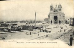 CPA Marseille Vue Generale des Bassins de la Joliette 
