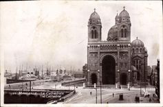 CPA Marseille La Cathedrale 