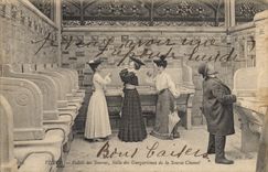 CPA Vichy Palais des Sources Saile des Gargarismes de la Source Chomel 