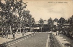 CPA Vichy Le Palais des Sources 