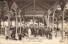 CPA Vichy Source de l'Hopital 