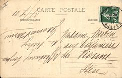 CPA Vichy Hotel du Parc et Allee Couverte de l'ancien Parc 