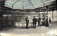 CPA Vichy Source Lucas 