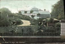 CPA Vichy Le parc des Celestins 