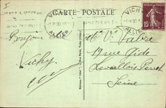 CPA Vichy Une entree du Casino 