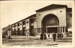 CPA Vichy Etablissement Thermal de 2 classe 