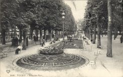 CPA Vichy L'Ancien Parc 