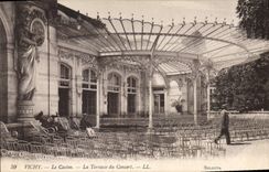 CPA Vichy Le Casino La Terrasse du Concert 