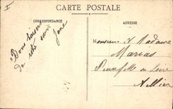 CPA Vichy Sur Le Parc Le Chalet de l'Empereur 