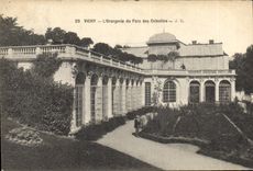CPA Vichy L'Orangerie du Parc des Celestins 