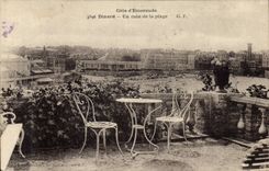 CPA Cote d'Emeraude Dinard Un coin de la Plage 