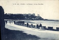 CPA Dinard Le Moulinet Au loin St Malo 