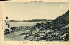 CPA Dinard Le Chemin de Ronde 