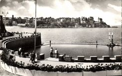 CPA Dinard Cote d'Emeraude La Piscine 